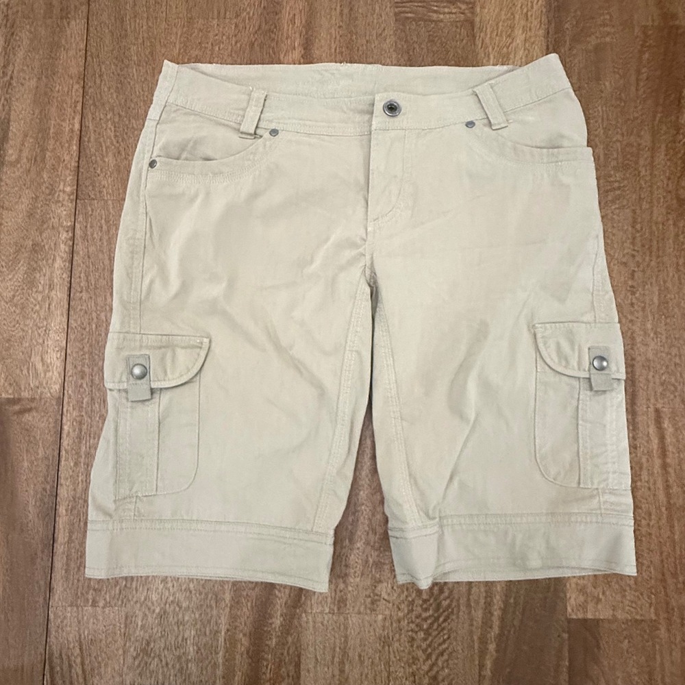 Kuhl Women Khaki Cargo Hiking Shorts Tan Size 10 Outdoor Adventure Utility